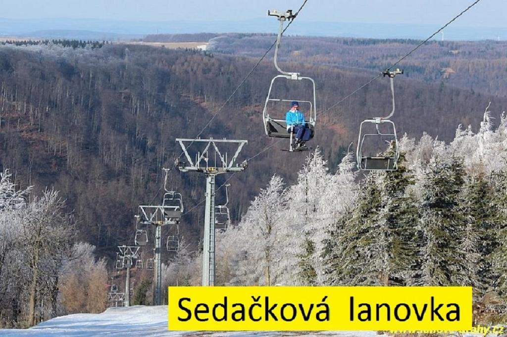 Chata Jilove Экстерьер фото